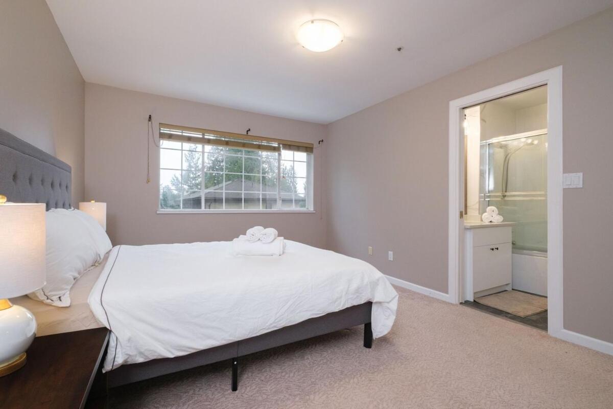 Spacious 4Br W Ensuites Mins To Downtown Yvr Ubc فانكوفر المظهر الخارجي الصورة