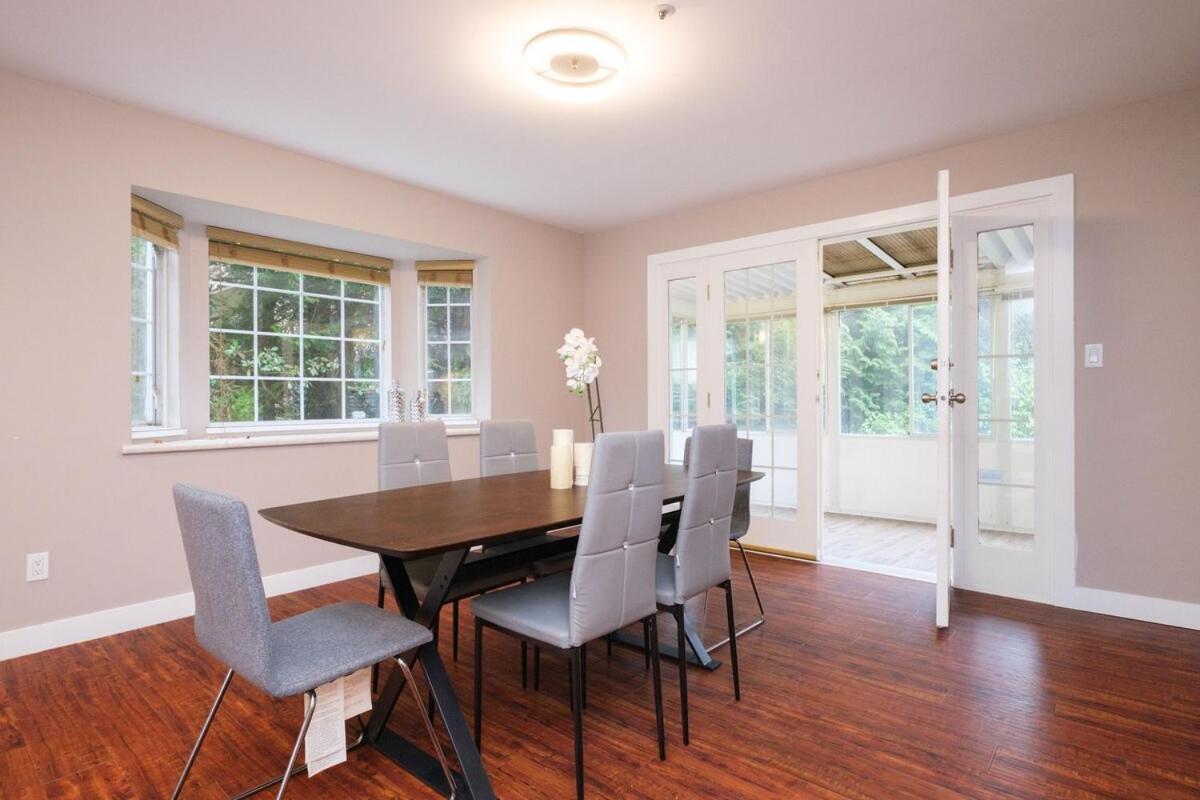 Spacious 4Br W Ensuites Mins To Downtown Yvr Ubc فانكوفر المظهر الخارجي الصورة