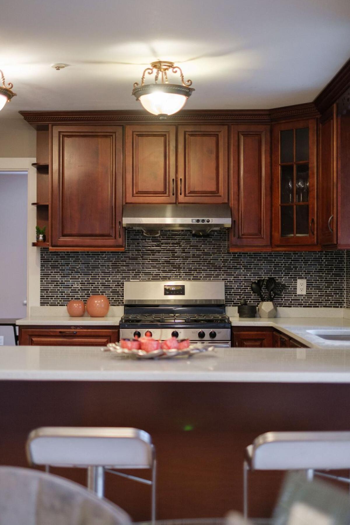Spacious 4Br W Ensuites Mins To Downtown Yvr Ubc فانكوفر المظهر الخارجي الصورة